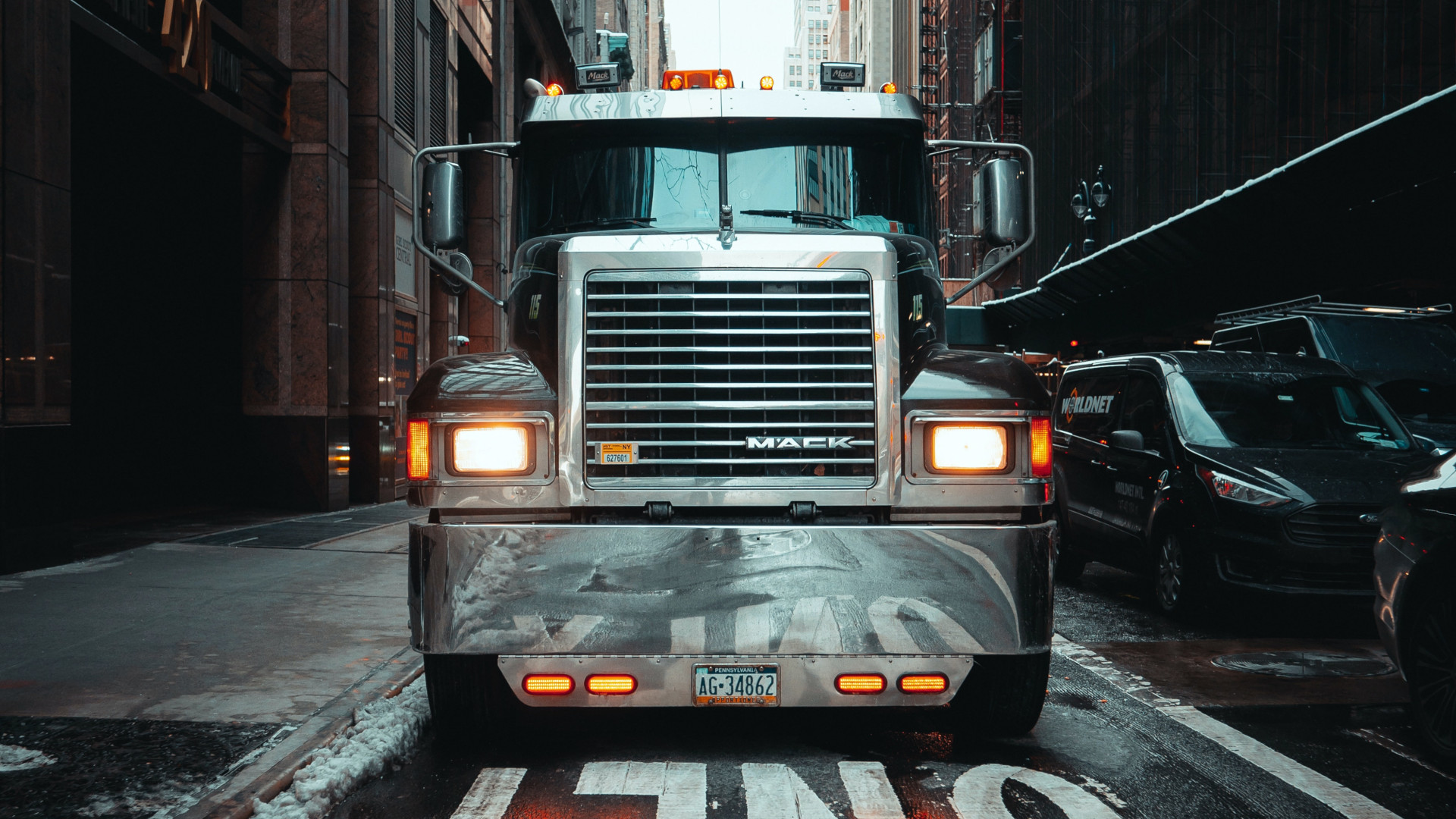 common-trucking-terms-explained-and-defined